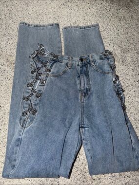 Fashion nova chain jeans